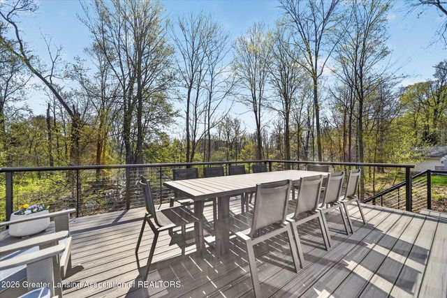 4270 Shadow Ridge, Okemos, MI 48864