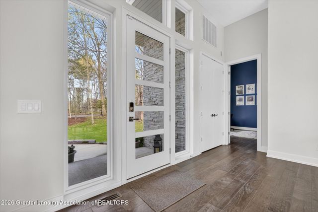 4270 Shadow Ridge, Okemos, MI 48864