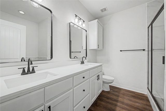 713 N Wordsworth Lane, Fayetteville, AR 72704