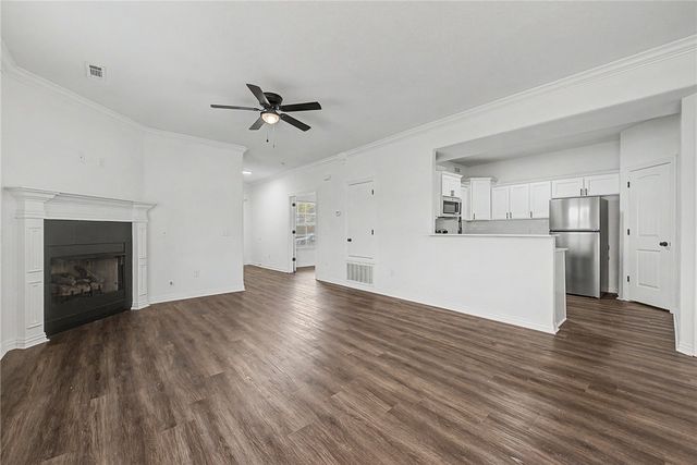 713 N Wordsworth Lane, Fayetteville, AR 72704