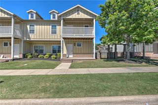 713 N Wordsworth Lane, Fayetteville, AR 72704