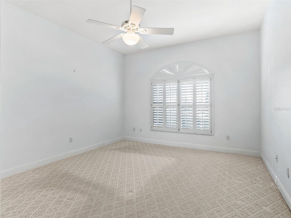 Image 23 of property listing at 2839 LARRANAGA DRIVE, The Villages, FL 32162