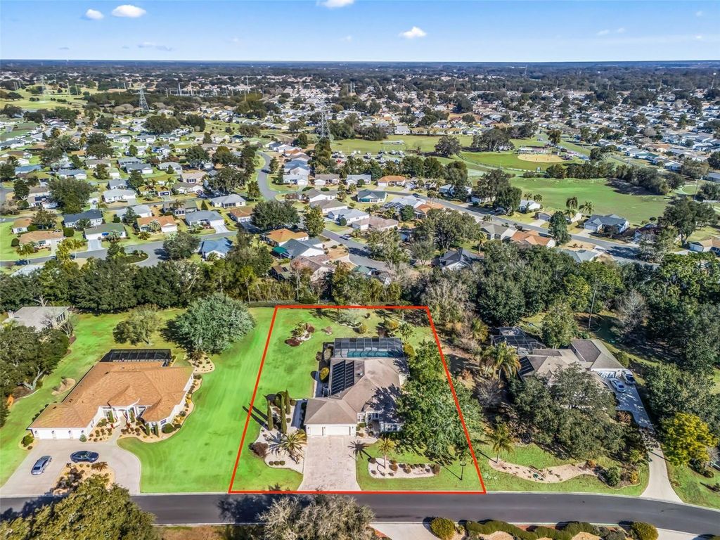 Image 35 of property listing at 2839 LARRANAGA DRIVE, The Villages, FL 32162