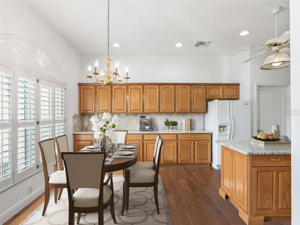 Image 5 of property listing at 2839 LARRANAGA DRIVE, The Villages, FL 32162