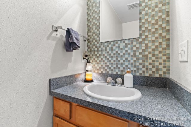 3272 Renwick Court, Holland Twp, MI 49464