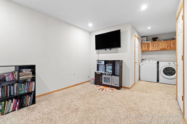 3272 Renwick Court, Holland Twp, MI 49464