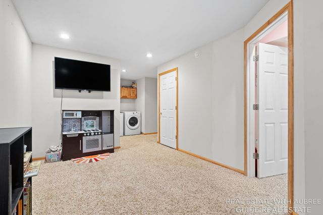 3272 Renwick Court, Holland Twp, MI 49464