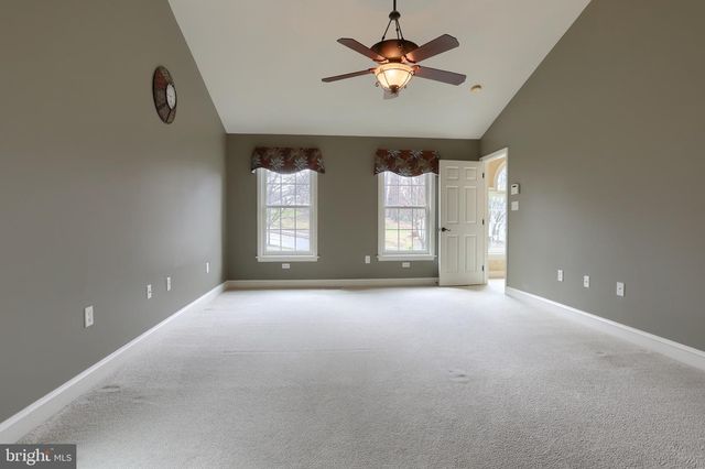 1150 JILL DR, Hummelstown, PA 17036