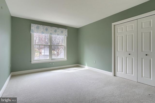 1150 JILL DR, Hummelstown, PA 17036