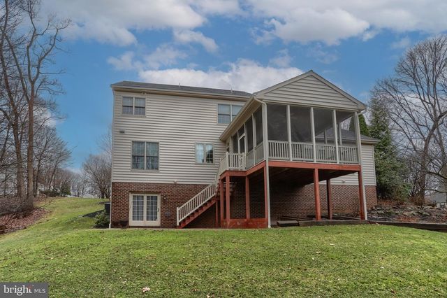 1150 JILL DR, Hummelstown, PA 17036
