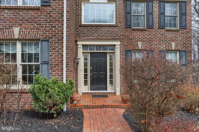 1150 JILL DR, Hummelstown, PA 17036