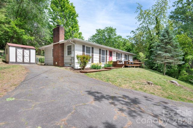 34 Wolfe Cove Road, Asheville, NC 28804