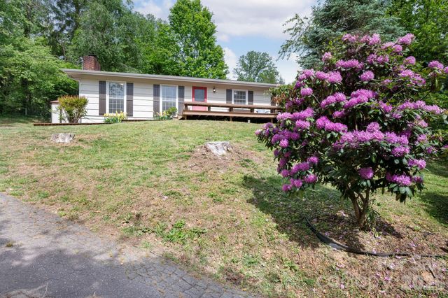 34 Wolfe Cove Road, Asheville, NC 28804