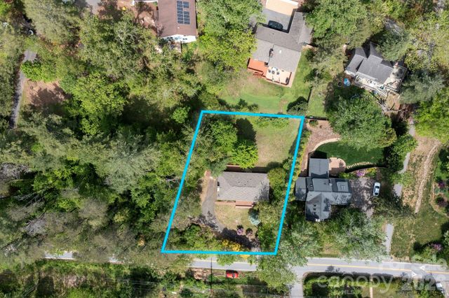 34 Wolfe Cove Road, Asheville, NC 28804