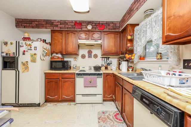 1354 Tenderden Drive, Channelview, TX 77530