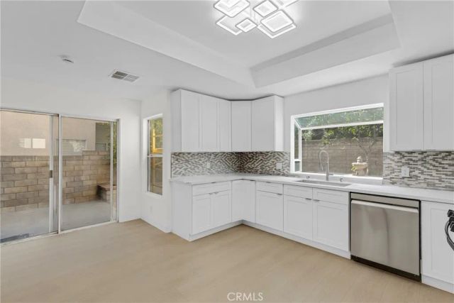 23234 Valerio, West Hills, CA 91307