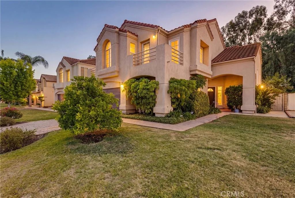 23234 Valerio, West Hills, CA 91307