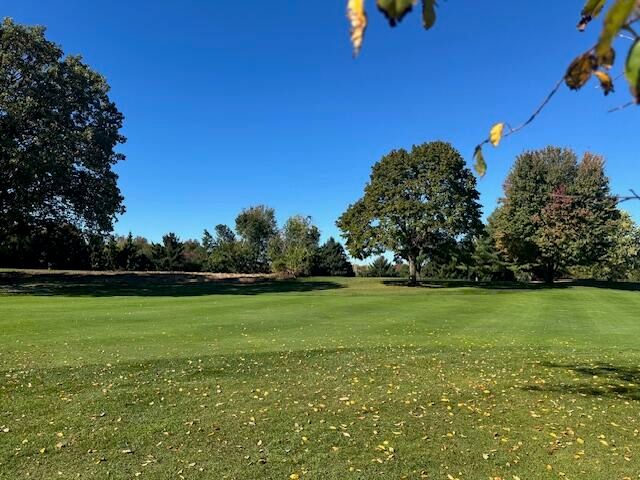 260 Round Hill Road, Oshtemo Twp, MI 49009