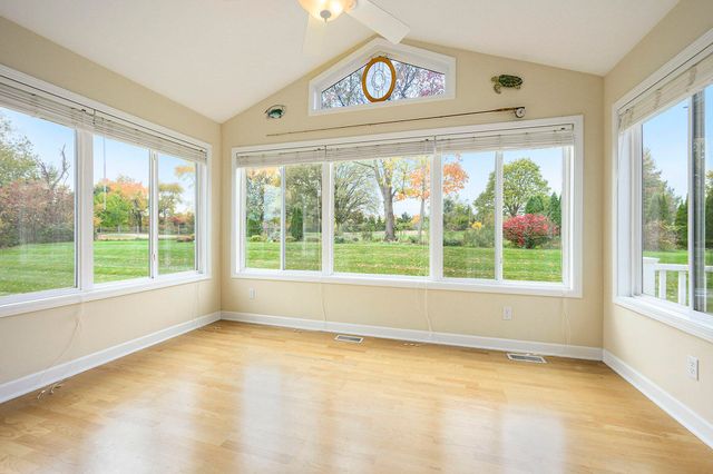 260 Round Hill Road, Oshtemo Twp, MI 49009