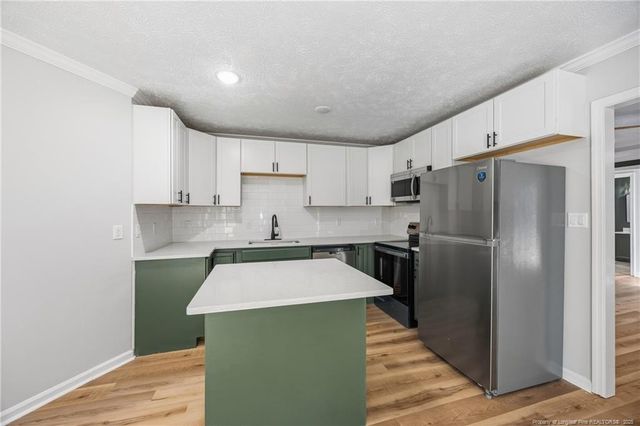 149 E Twelve Oaks Road, Raeford, NC 28376