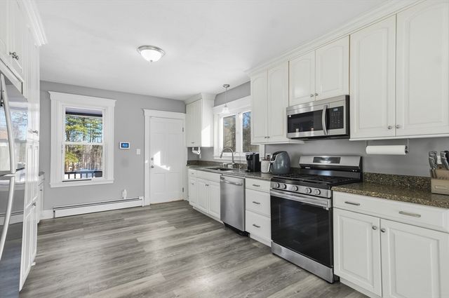 41 Brookdale Avenue, Methuen, MA 01844