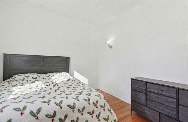 41 Brookdale Avenue, Methuen, MA 01844