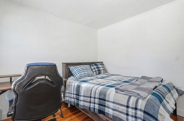 41 Brookdale Avenue, Methuen, MA 01844