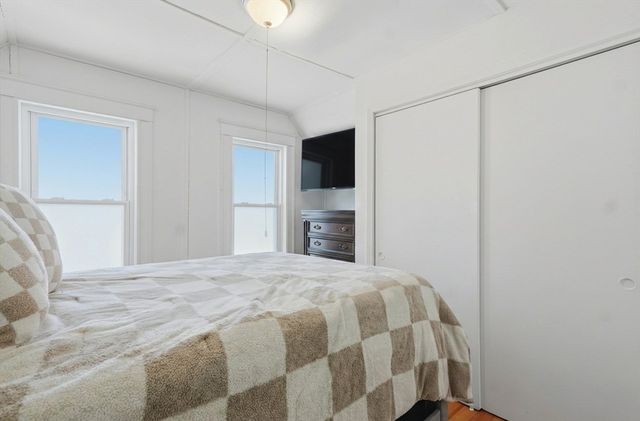 41 Brookdale Avenue, Methuen, MA 01844