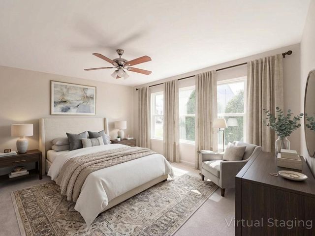 641 W Huron Hills Trail, Round Lake Heights, IL 60073