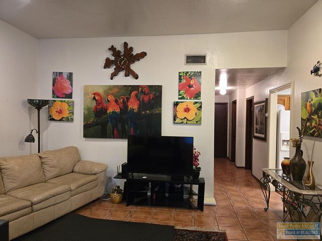 77 Santa Isabel Blvd Apt G1 1, Laguna Vista, TX 78578