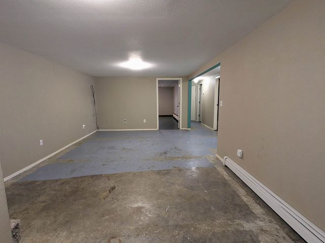 301 6th St NE, Mohall, ND 58761