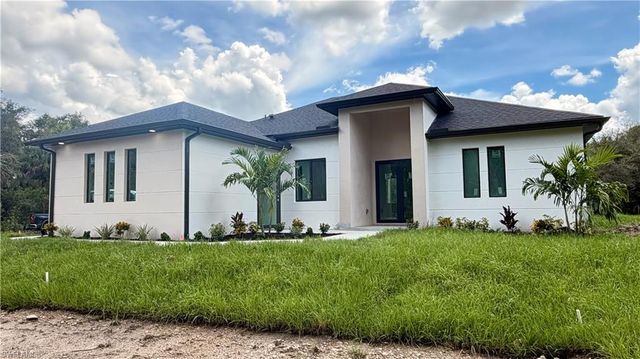 4238 28th AVE SE, Naples, FL 34117