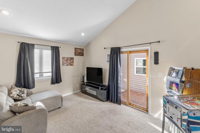 1100 STATION AVE, Gloucester City, NJ 08030
