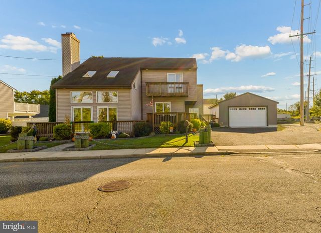 1100 STATION AVE, Gloucester City, NJ 08030