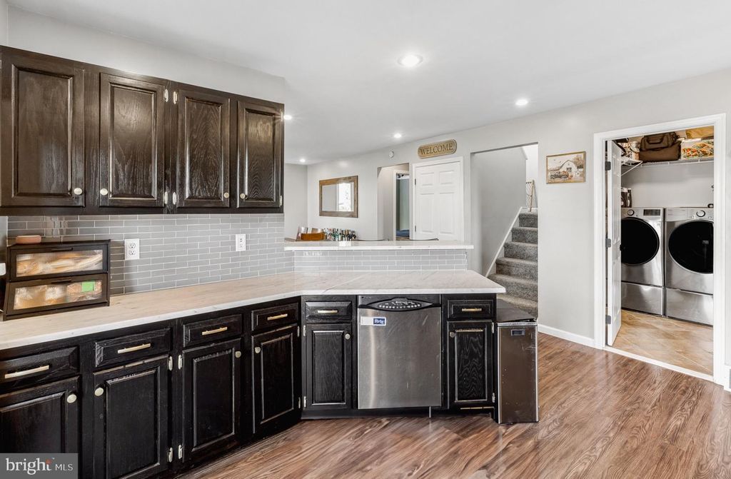 1100 STATION AVE, GLOUCESTER CITY, NJ 08030 — photo 3