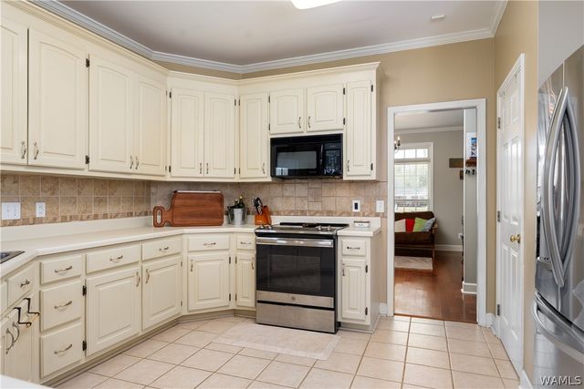 4504 Clear Creek, Northport, AL 35475