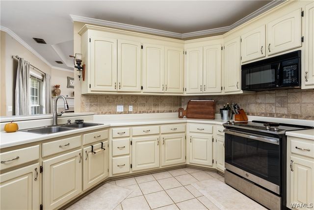 4504 Clear Creek, Northport, AL 35475