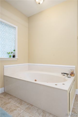 4504 Clear Creek, Northport, AL 35475