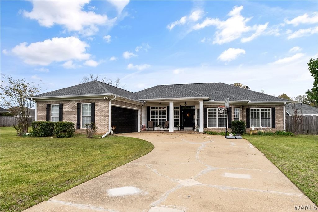 4504 Clear Creek, Northport, AL 35475