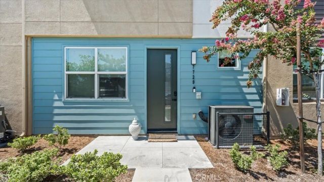 7729 Paxton Pl, Rancho Cucamonga, CA 91730