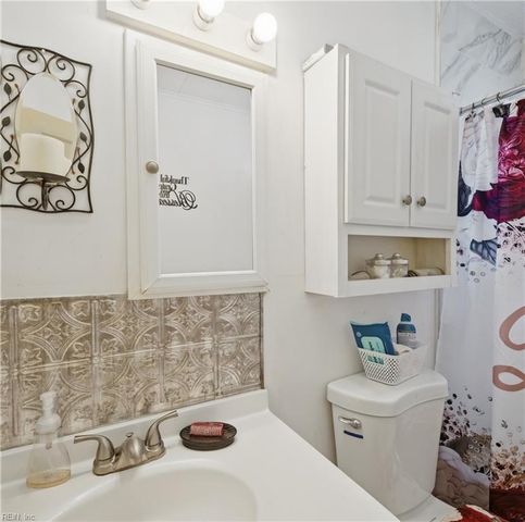 3332 Killian AVE, Portsmouth, VA 23704