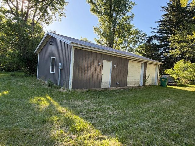 203 Stateline Road, Niles Twp, MI 49120