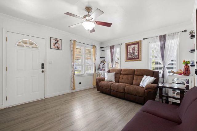 884 WRENWOOD ST, Memphis, TN 38122