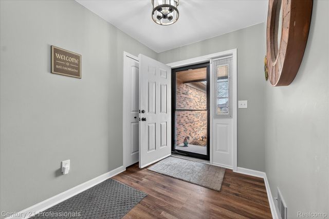 40365 La Grange Drive, Sterling Heights, MI 48313