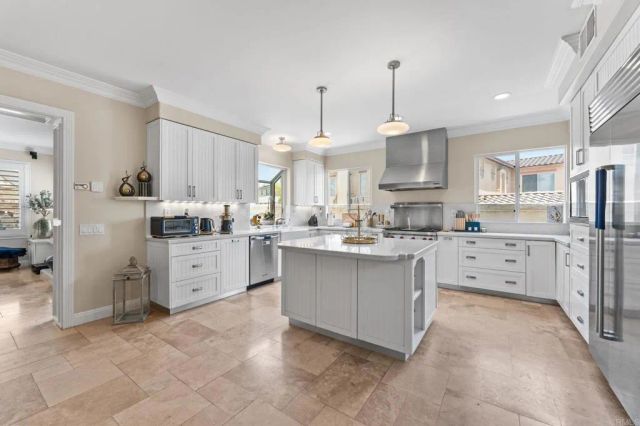 2415 Wishing Star Way, Chula Vista, CA 91915