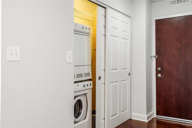 3838 Rainbow Boulevard 1411, Kansas City, KS KS