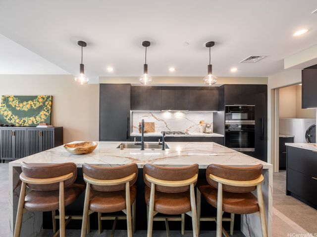 1108 Auahi Street 1906, Honolulu, HI 96814