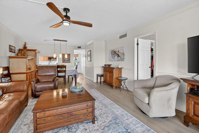 2809 Florida Boulevard 208, Delray Beach, FL 33483