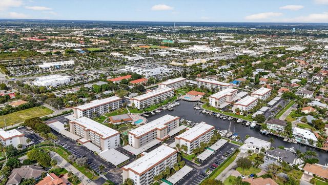 2809 Florida Boulevard 208, Delray Beach, FL 33483