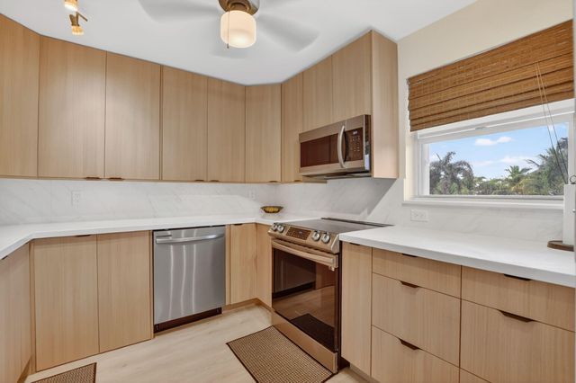 2809 Florida Boulevard 208, Delray Beach, FL 33483